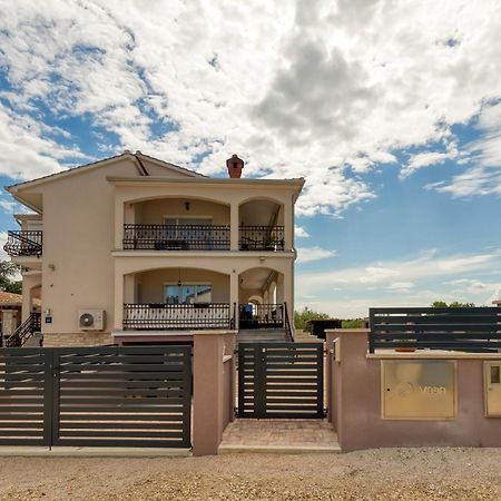 Apartments Covic Antonci  Экстерьер фото